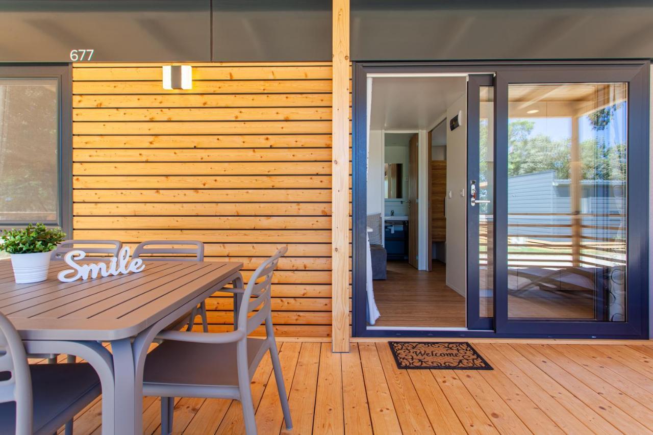 Mobile Homes Lopari Nerezine Exterior photo